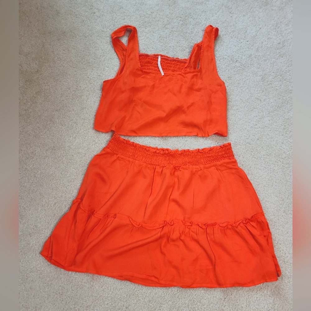 NWOT Anthropologie Breezy Swimwear Cover-Up Mini Smocked Skirt & Top Set. Large. - Picture 11 of 13